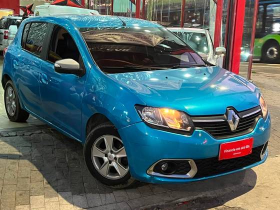RENAULT SANDERO 1.6 DYNAMIQUE 8V FLEX 4P MANUAL RENAULT SANDERO 1.6 DYNAMIQUE 8V FLEX 4P MANUAL